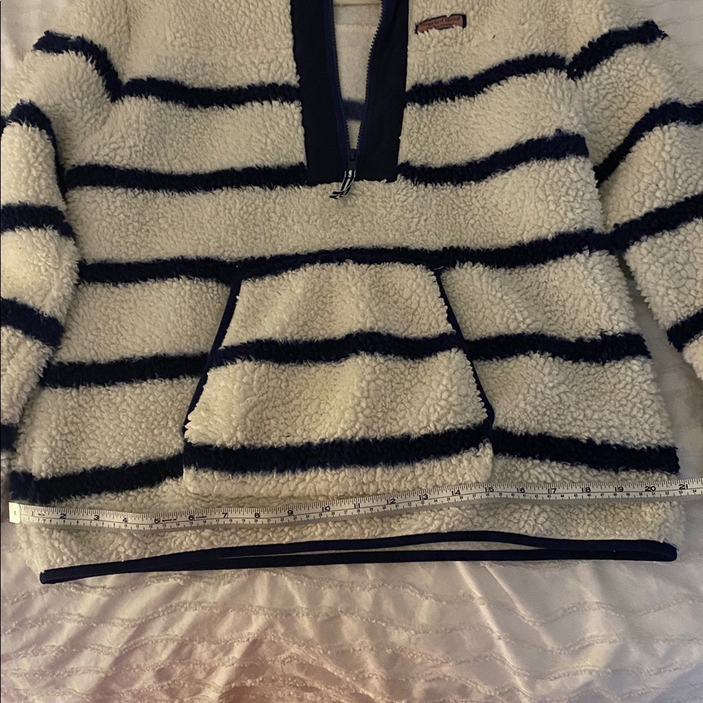 Vineyard Vines Fleece 1/2 Zip With Navy Stripes - Picture 4 of 8
